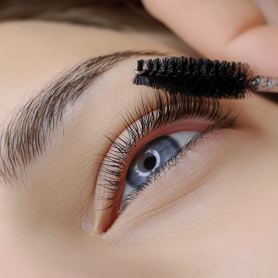 Lash & Browlifting, Wimpern und Augenbrauen in Bestform
